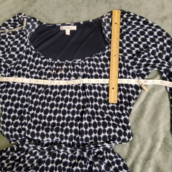 ACCLAIMED BLACK AND WHITE GEOMETRIC PRINT CIRCLE 3/4 SLEEVES SIZE L - Picture 4 of 7